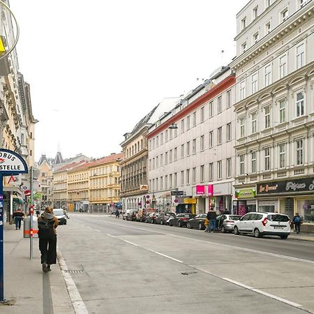 Backpacker Apartment Naschmarkt Vienna Esterno foto